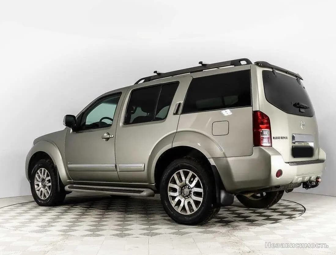 Nissan Pathfinder 2012 с пробегом — фото 7