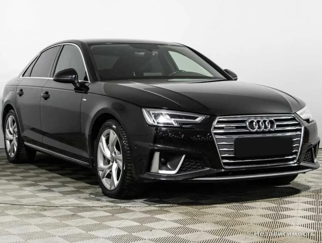 Audi A4 2018 с пробегом — фото 3