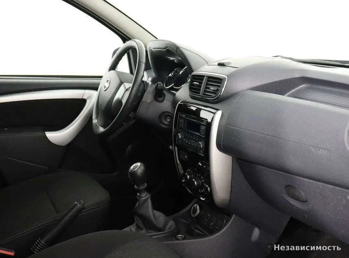 Nissan Terrano III Поколение 2016 с пробегом — фото 7