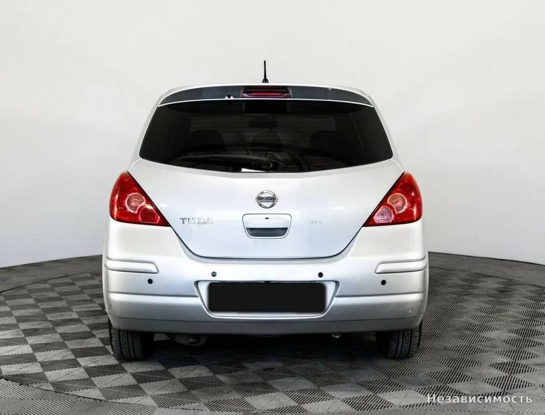 Nissan Tiida 2013 с пробегом — фото 5