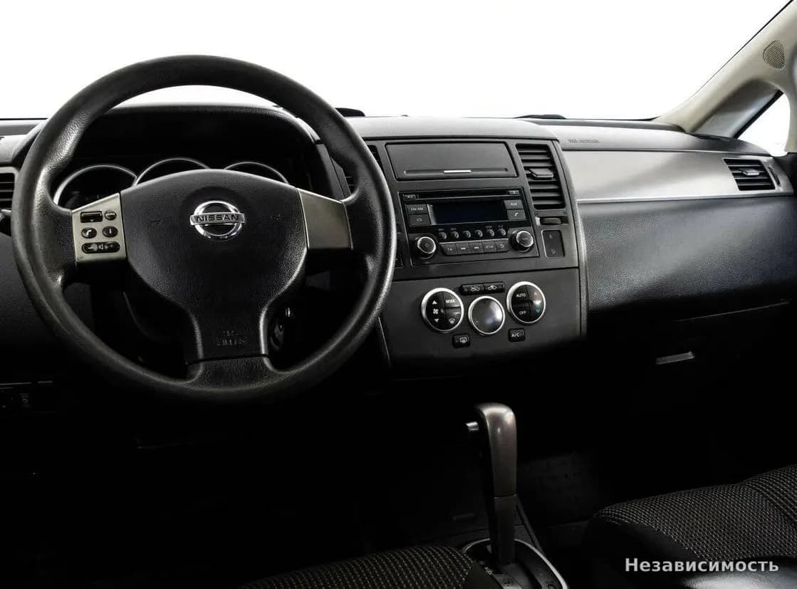 Nissan Tiida 2013 с пробегом — фото 9