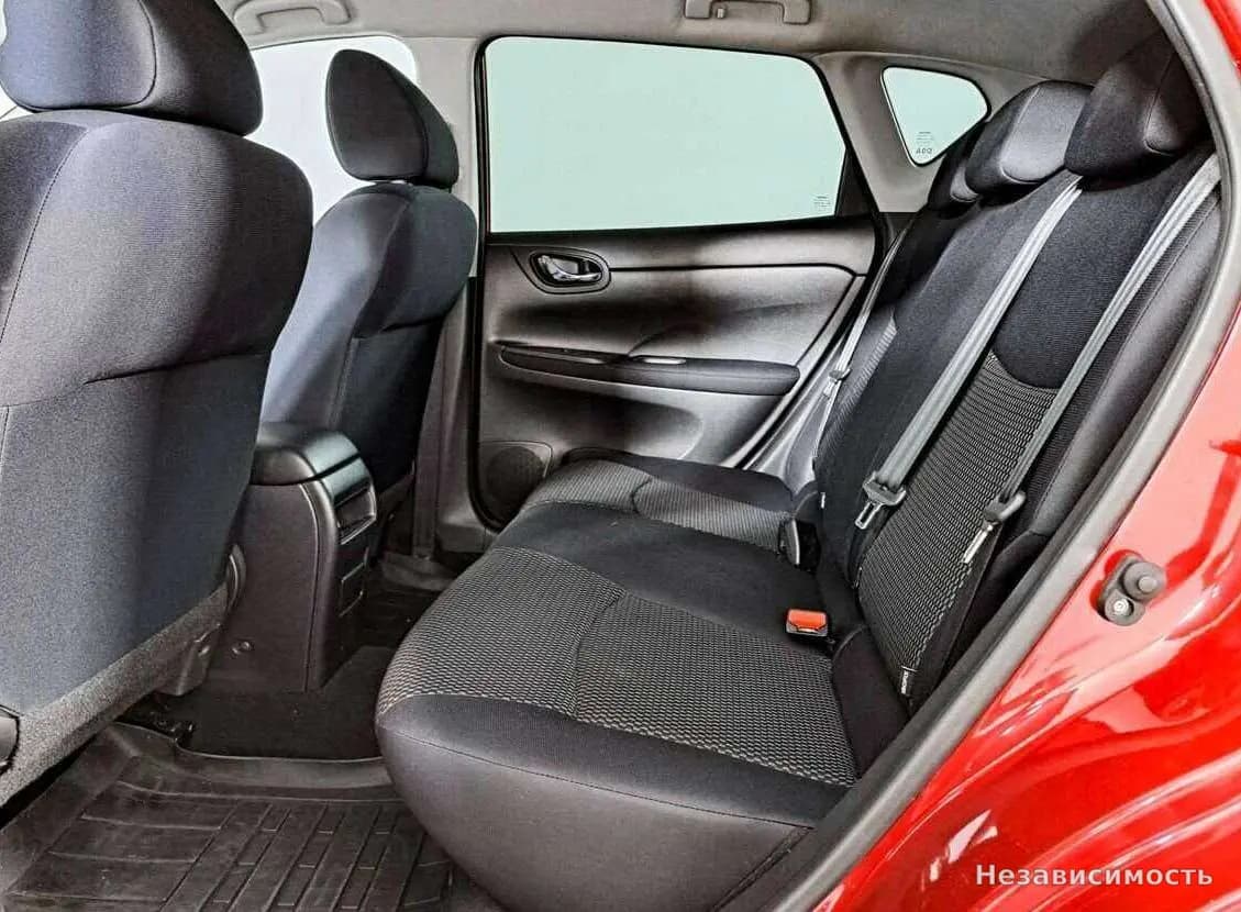 Nissan Tiida 2015 с пробегом — фото 10