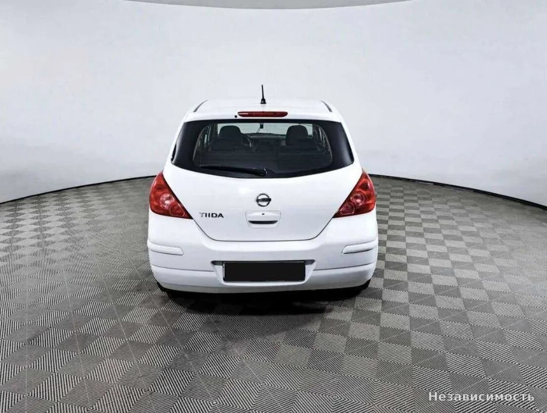 Nissan Tiida 2012 с пробегом — фото 6