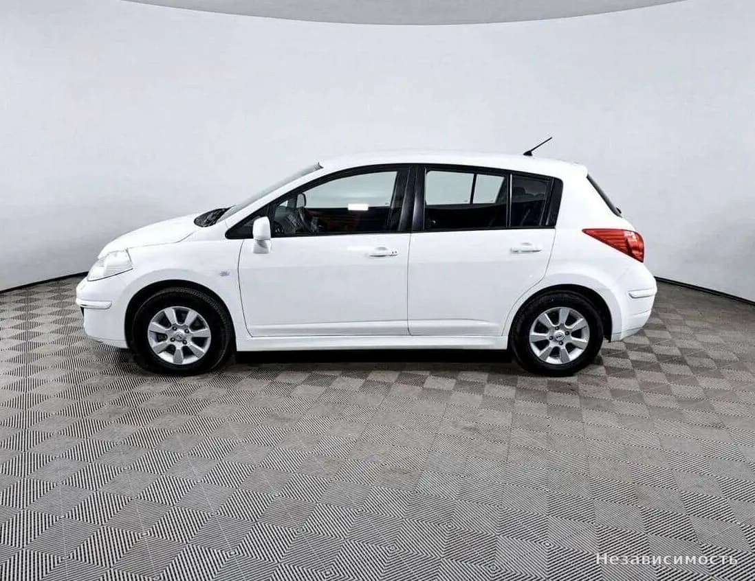 Nissan Tiida 2012 с пробегом — фото 8