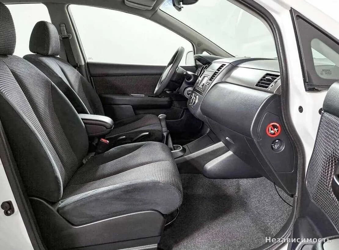 Nissan Tiida 2012 с пробегом — фото 9