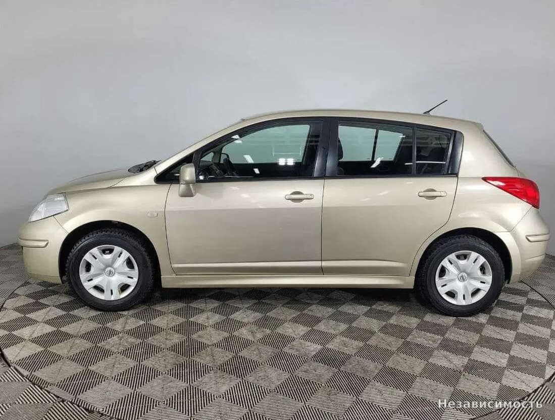 Nissan Tiida 2013 с пробегом — фото 5