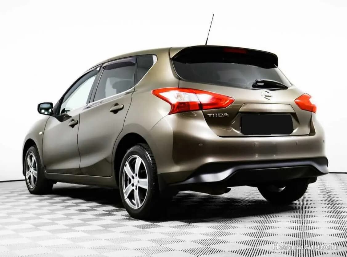 Nissan Tiida 2015 с пробегом — фото 6