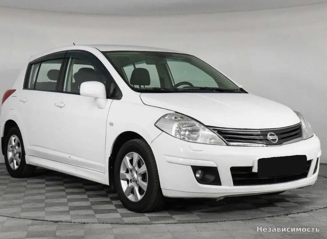 Nissan Tiida 2013 с пробегом — фото 3