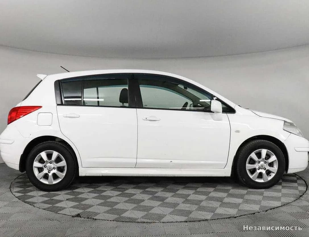 Nissan Tiida 2013 с пробегом — фото 4