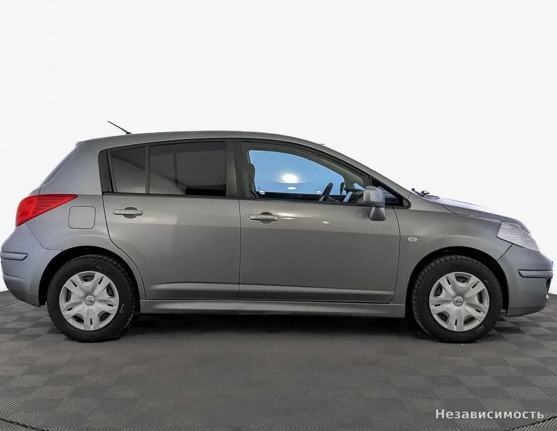 Nissan Tiida 2013 с пробегом — фото 4