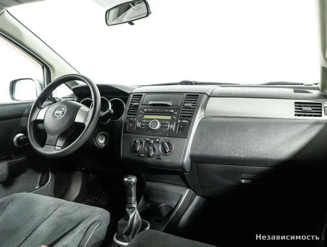 Nissan Tiida 2013 с пробегом — фото 9