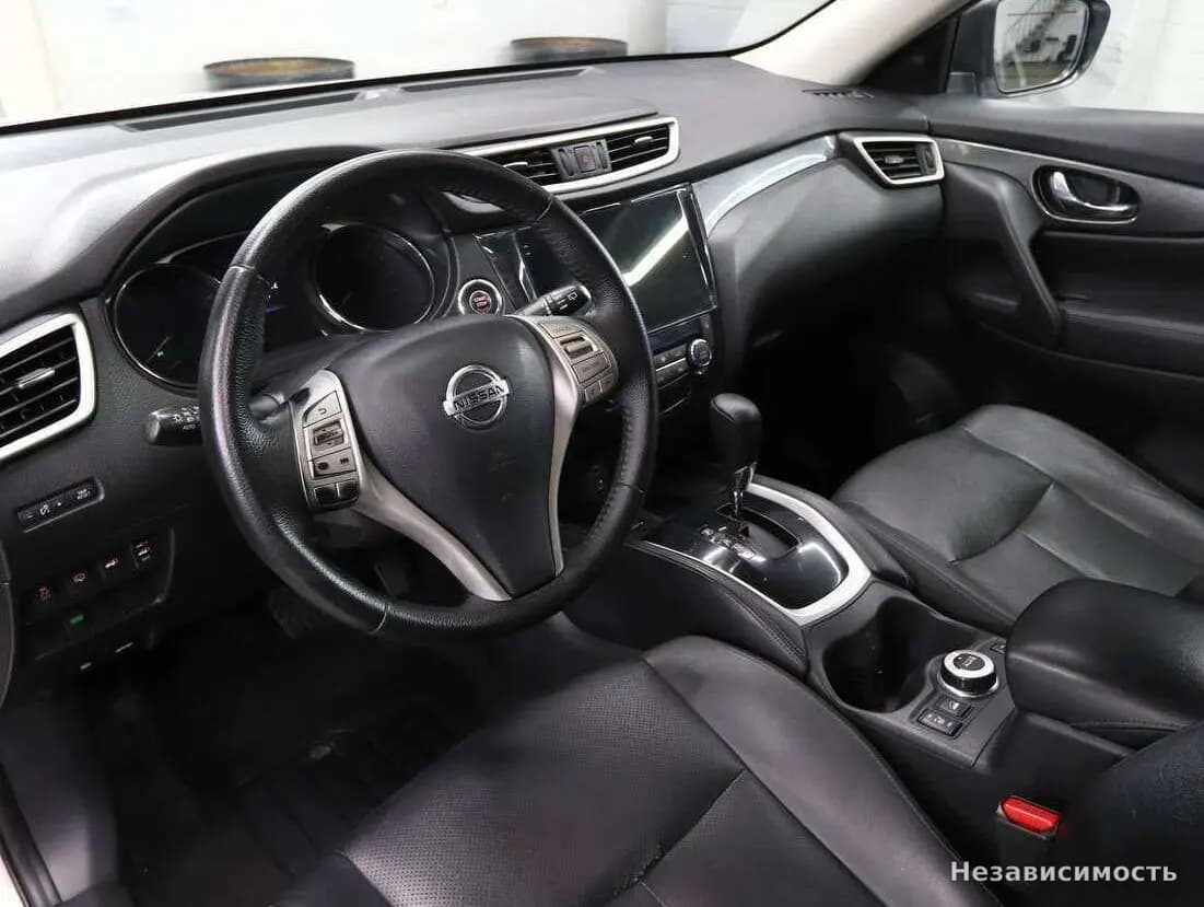 Nissan X-Trail 2015 с пробегом — фото 9