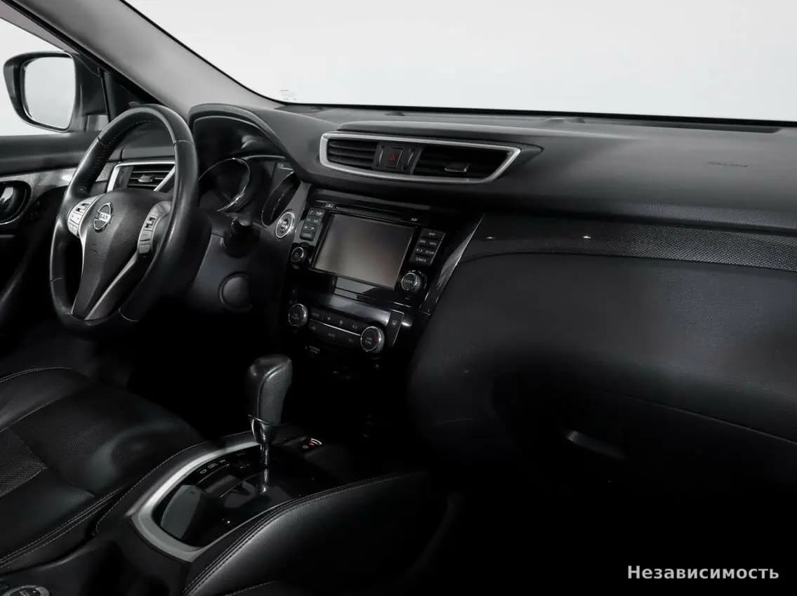 Nissan X-Trail 2016 с пробегом — фото 9