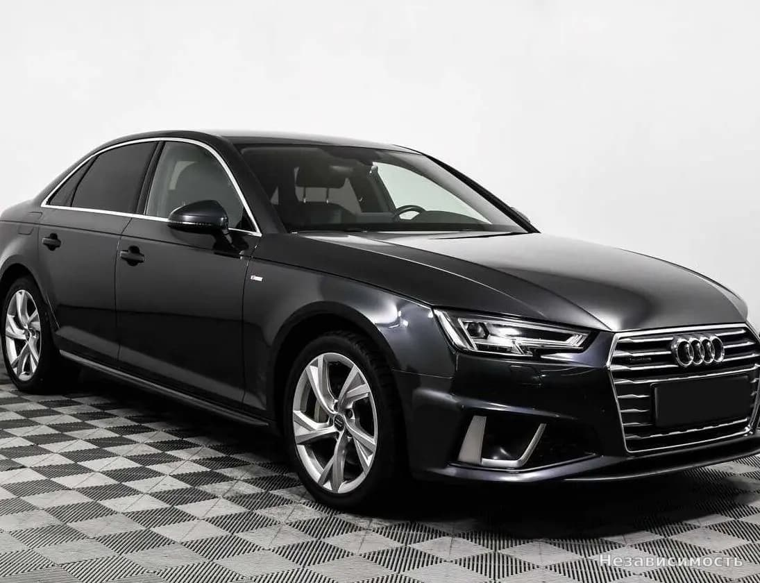 Audi A4 2018 с пробегом — фото 3