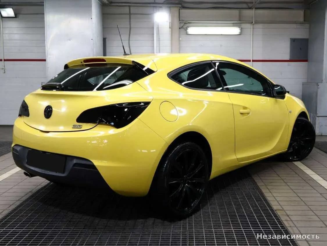 Opel Astra 2014 с пробегом — фото 4
