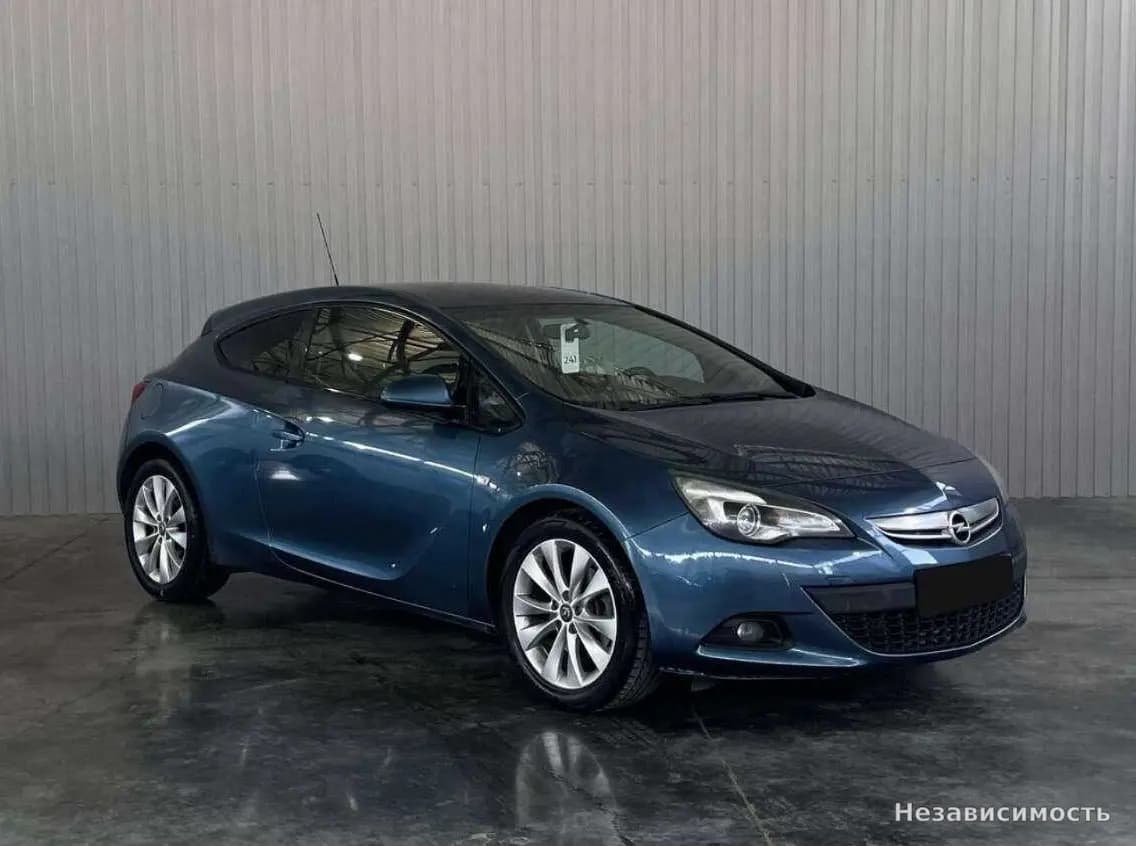 Opel Astra 2014 с пробегом — фото 3