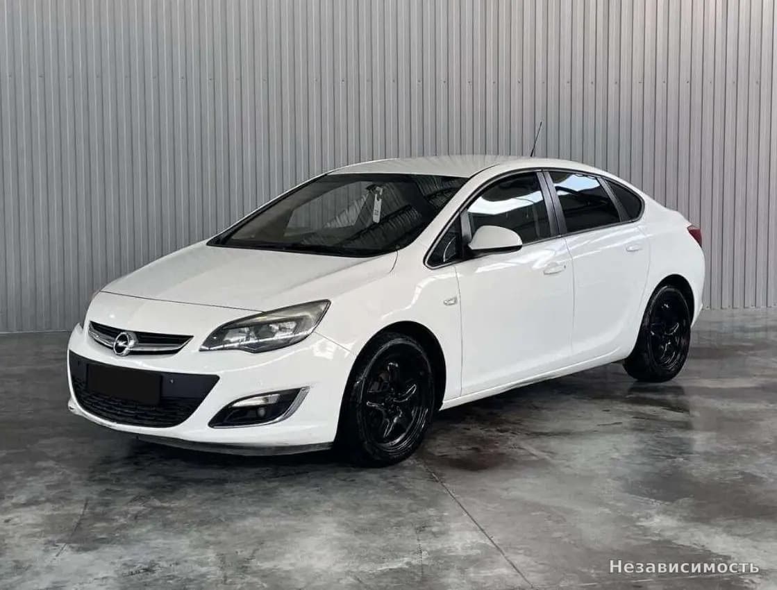 Opel Astra, 2013 с пробегом