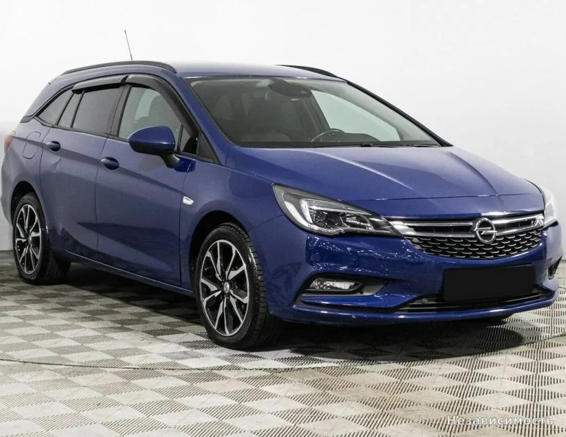 Opel Astra 2019 с пробегом — фото 3