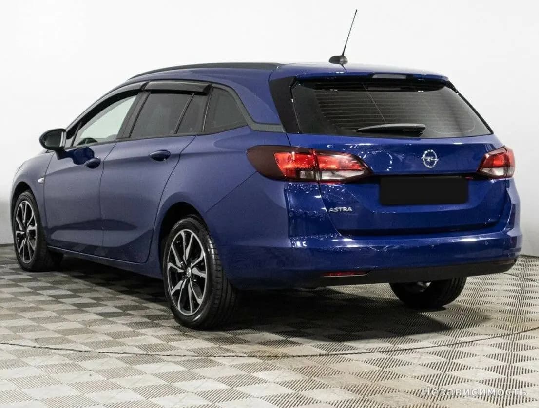 Opel Astra 2019 с пробегом — фото 7