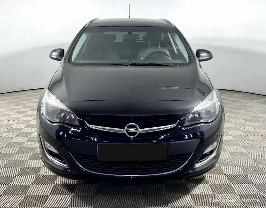 Opel Astra 2013 с пробегом — фото 2