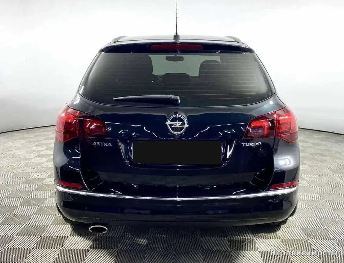 Opel Astra 2013 с пробегом — фото 6
