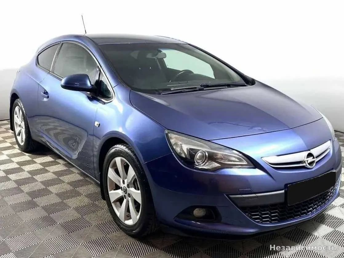 Opel Astra 2013 с пробегом — фото 3