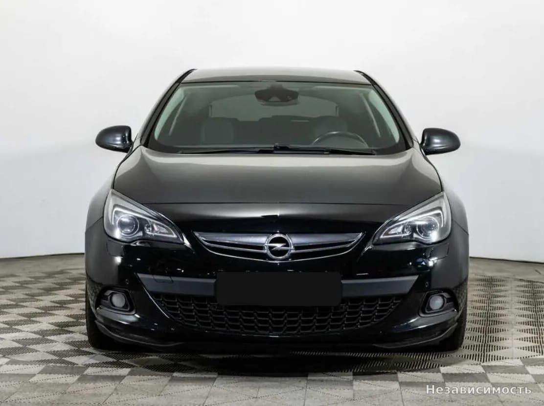 Opel Astra 2013 с пробегом — фото 2