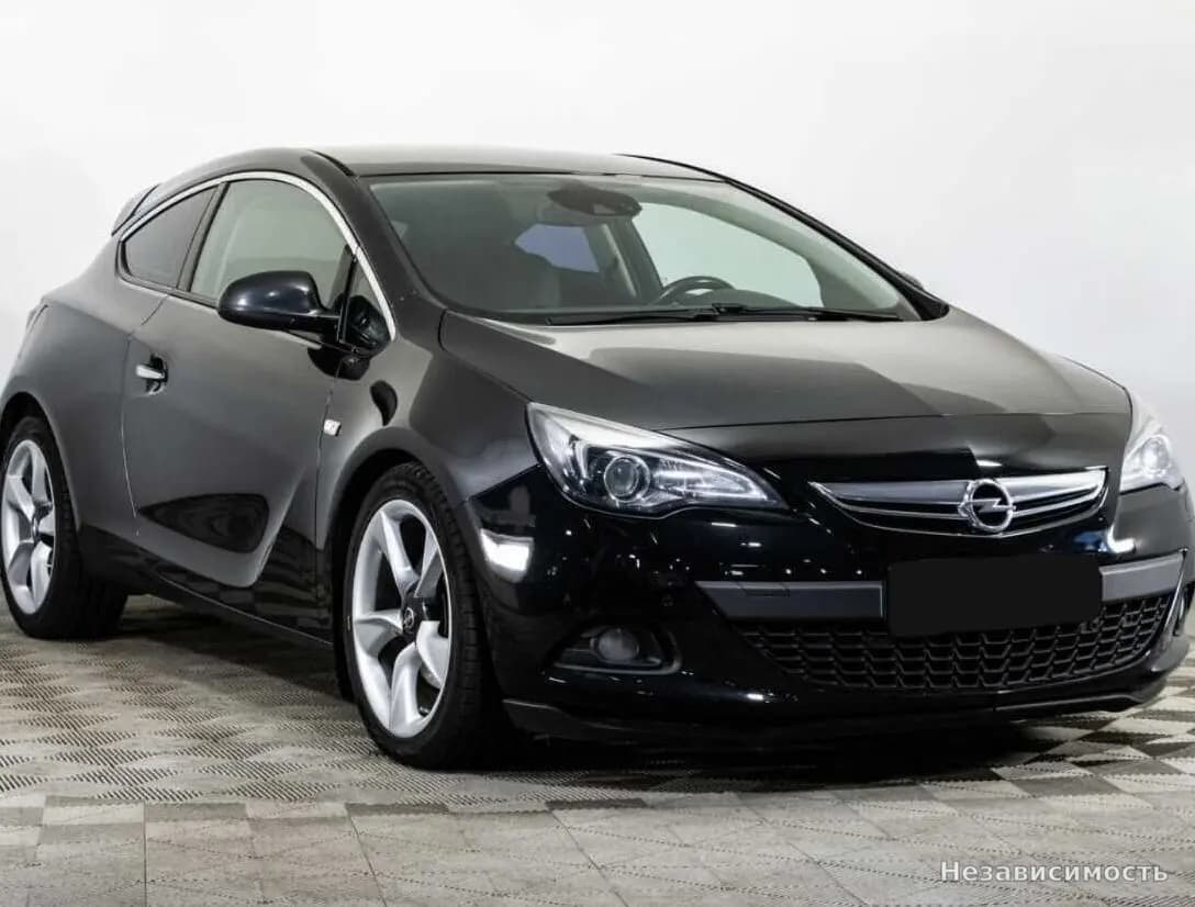 Opel Astra 2013 с пробегом — фото 3