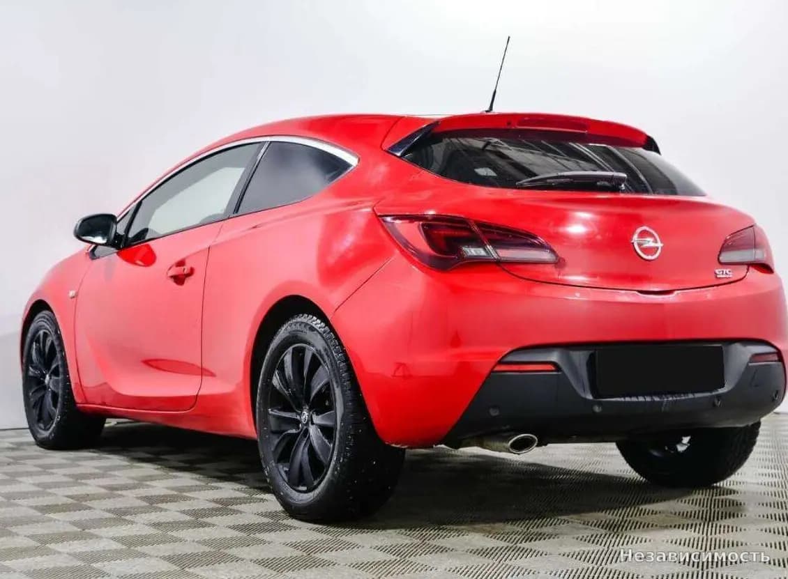 Opel Astra 2013 с пробегом — фото 4