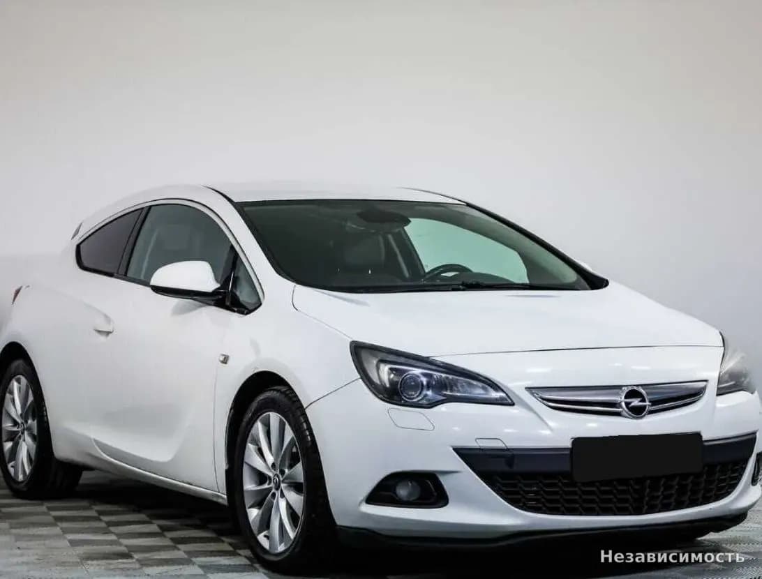 Opel Astra 2012 с пробегом — фото 2