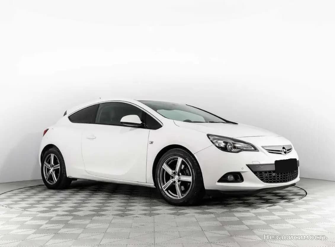 Opel Astra 2014 с пробегом — фото 3