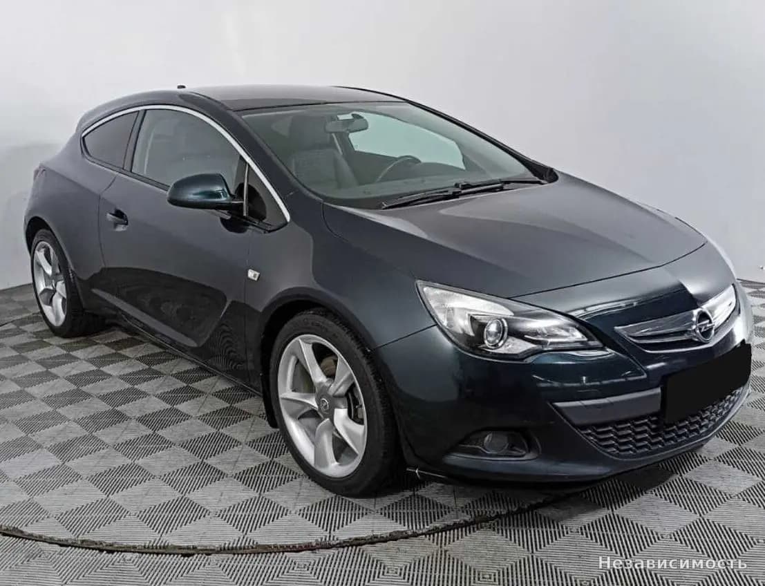 Opel Astra 2014 с пробегом — фото 3