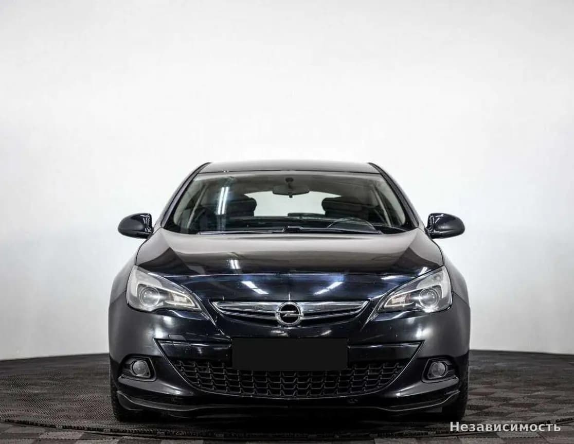 Opel Astra 2013 с пробегом — фото 2