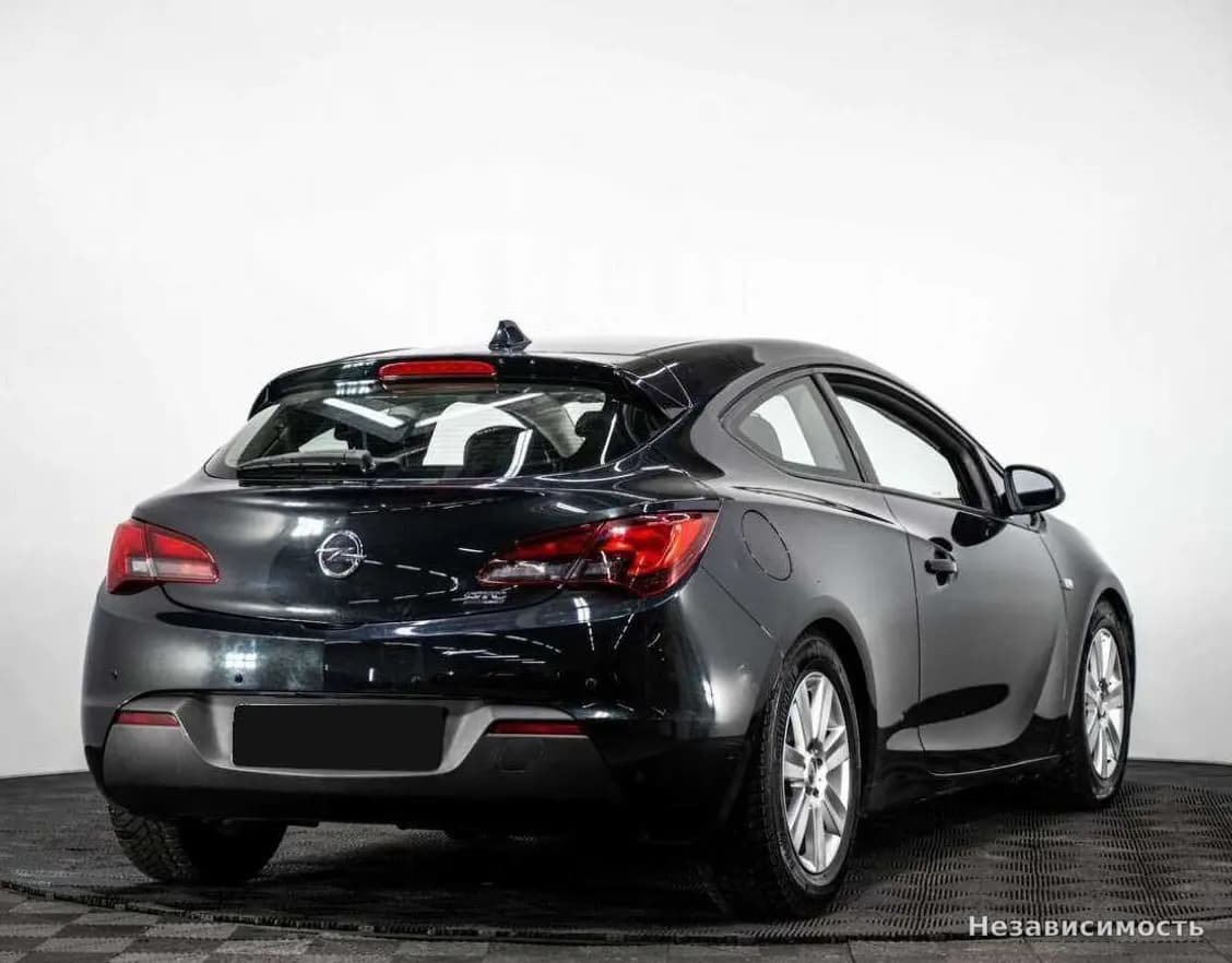 Opel Astra 2013 с пробегом — фото 4
