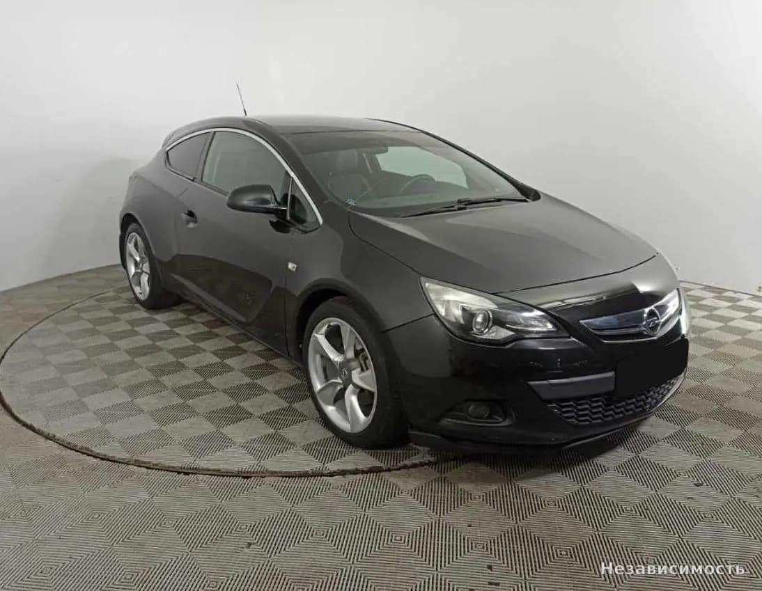 Opel Astra 2013 с пробегом — фото 3