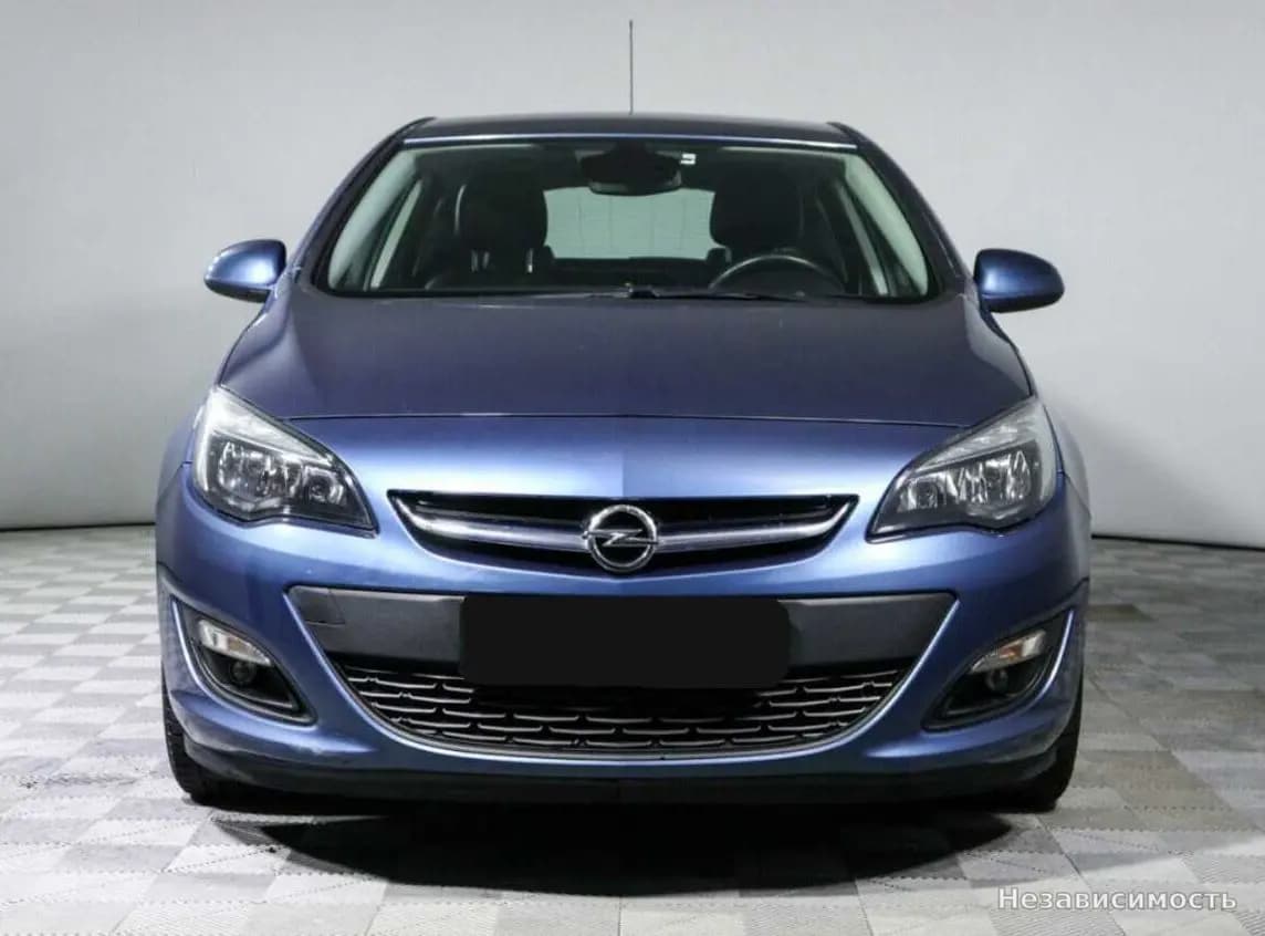Opel Astra 2014 с пробегом — фото 2