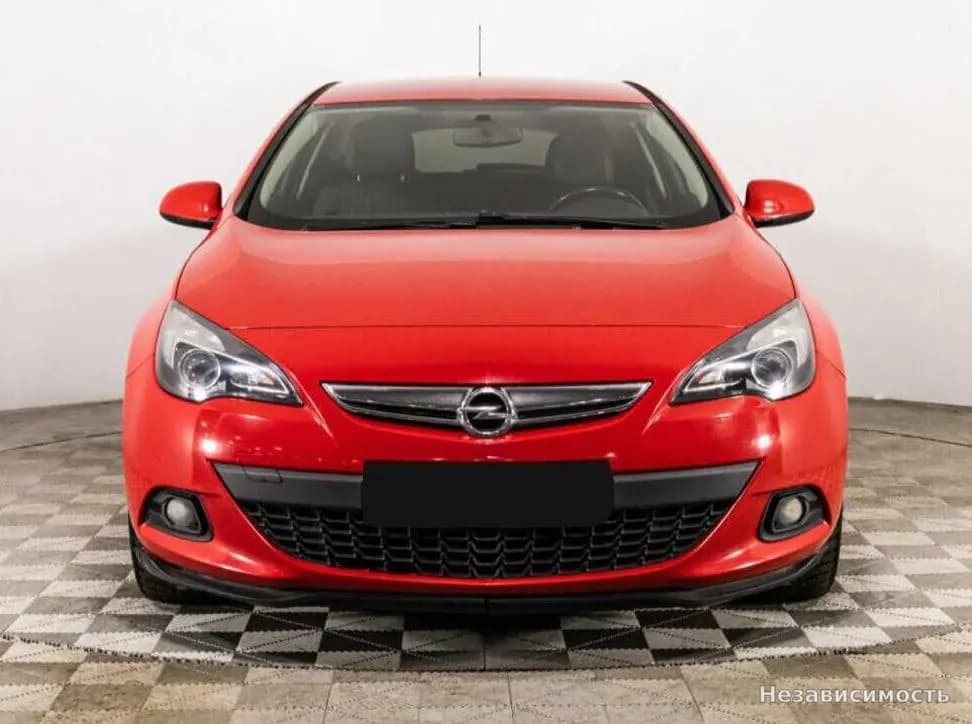 Opel Astra 2012 с пробегом — фото 2