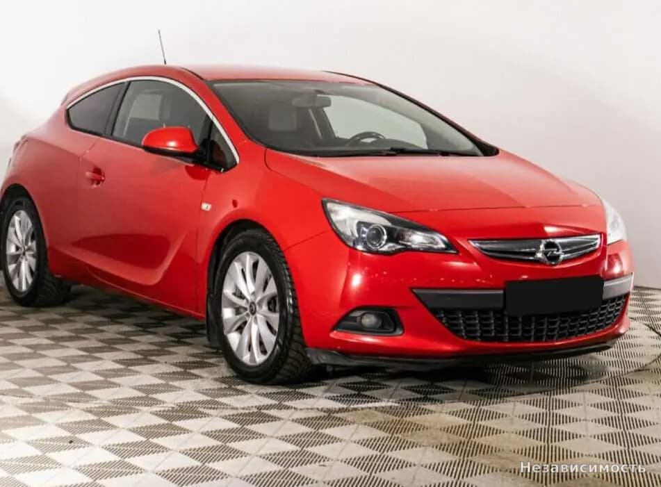 Opel Astra 2012 с пробегом — фото 3