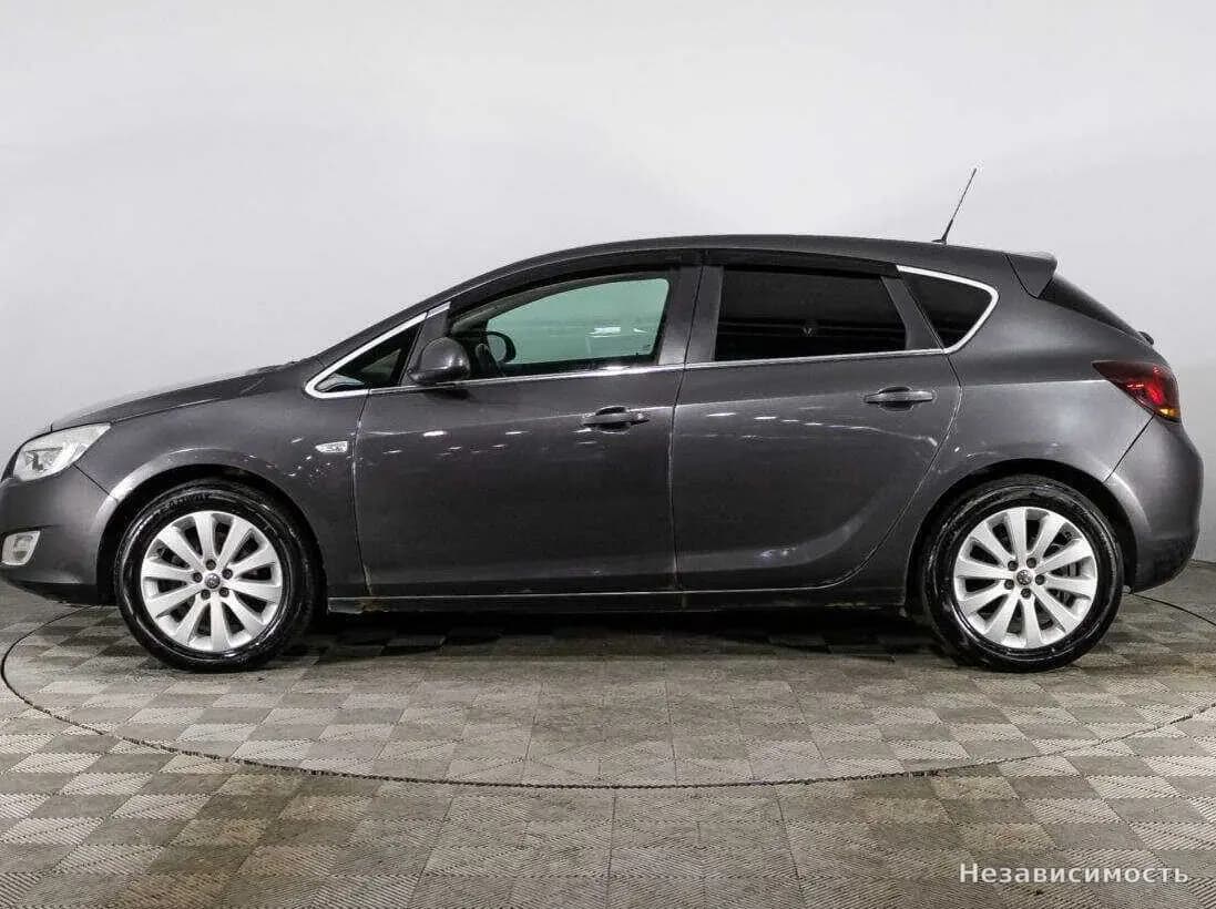 Opel Astra 2012 с пробегом — фото 8