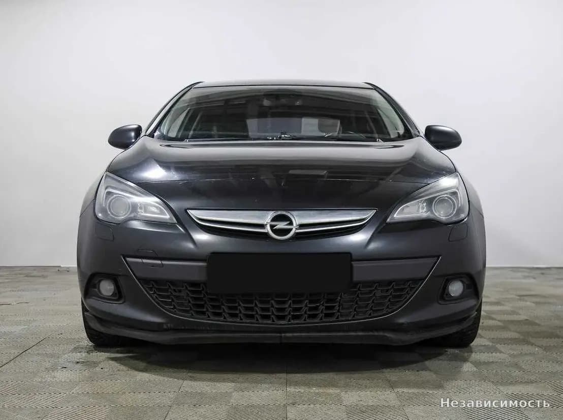 Opel Astra 2012 с пробегом — фото 2