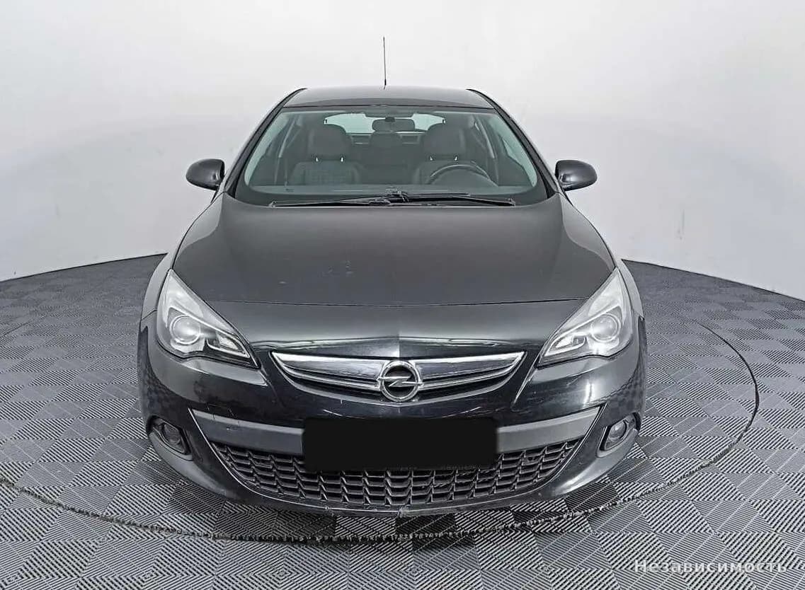 Opel Astra 2014 с пробегом — фото 2