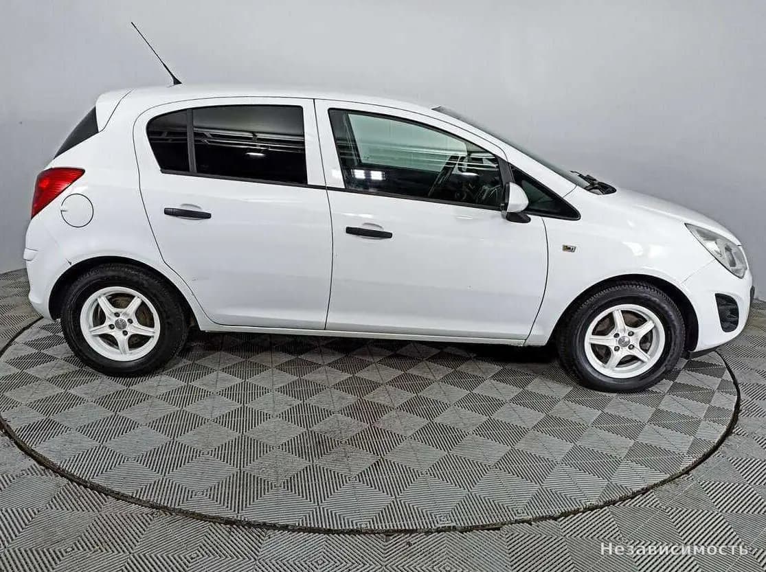 Opel Corsa 2013 с пробегом — фото 4