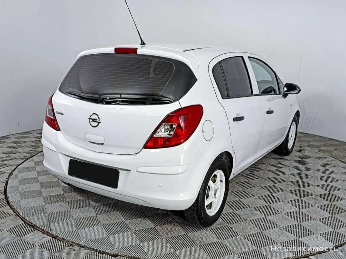 Opel Corsa 2013 с пробегом — фото 5