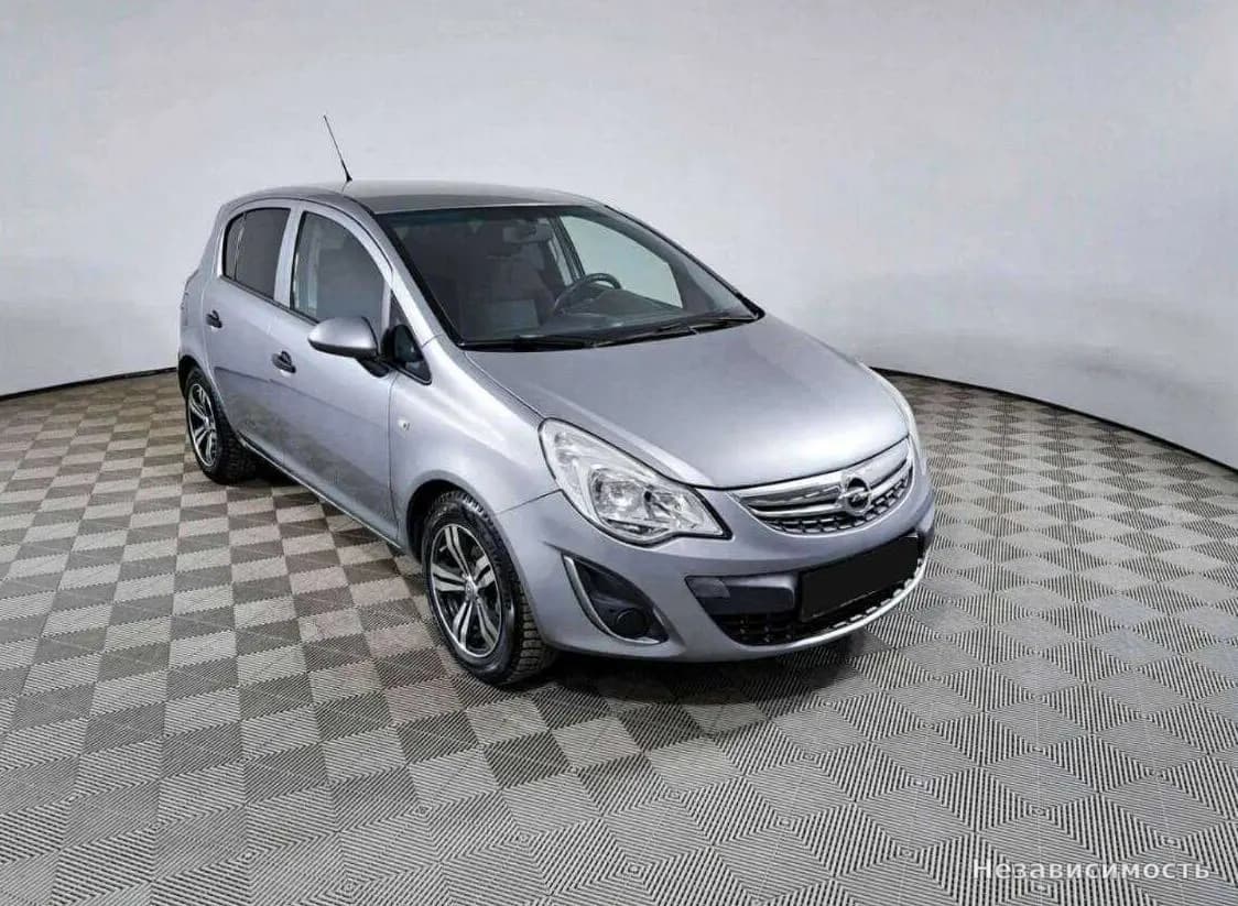 Opel Corsa 2012 с пробегом — фото 3