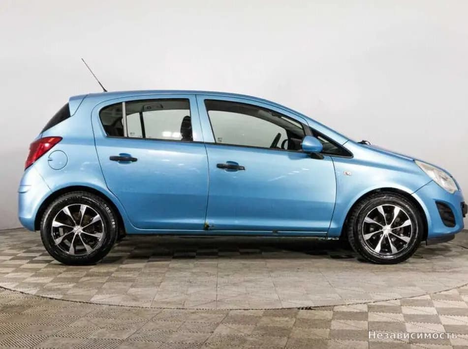 Opel Corsa 2012 с пробегом — фото 4