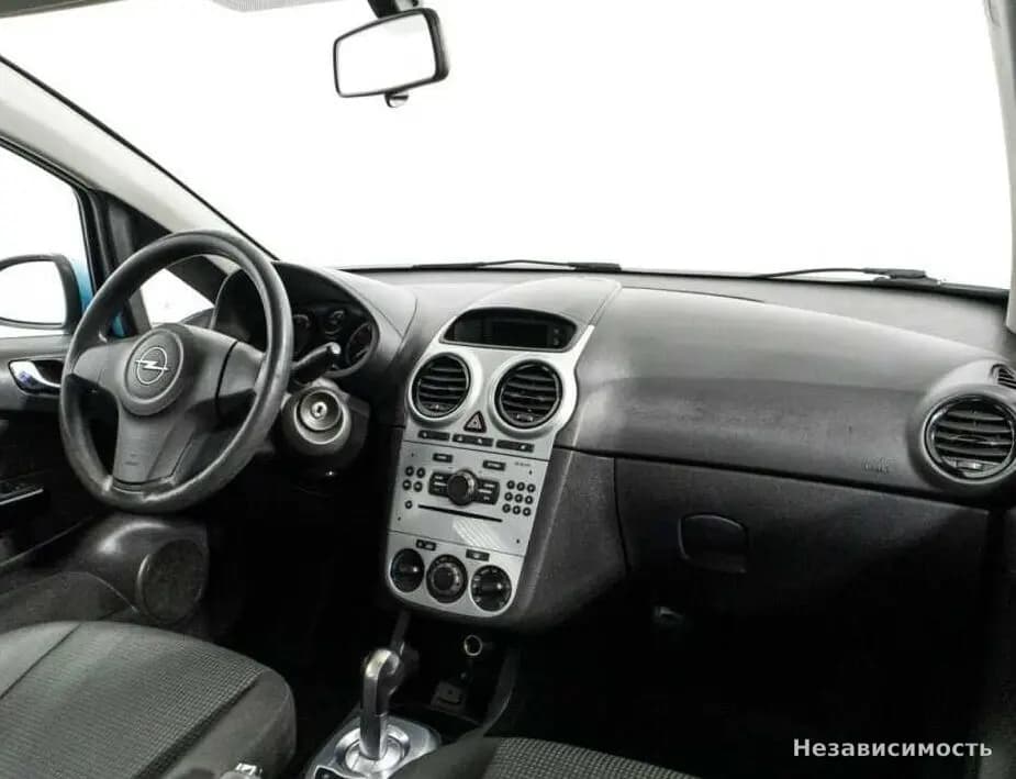 Opel Corsa 2012 с пробегом — фото 9