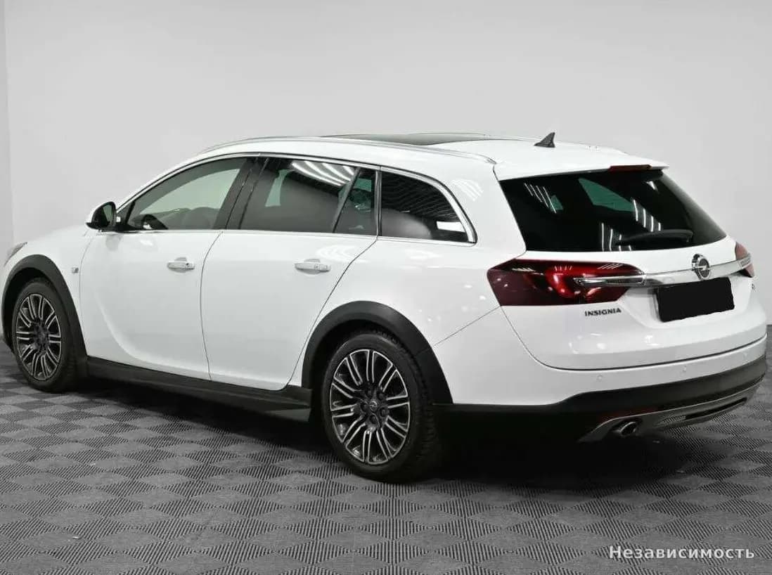 Opel Insignia 2014 с пробегом — фото 4