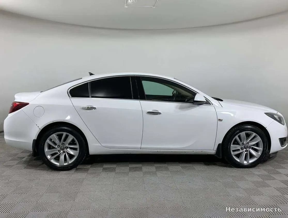 Opel Insignia 2014 с пробегом — фото 3