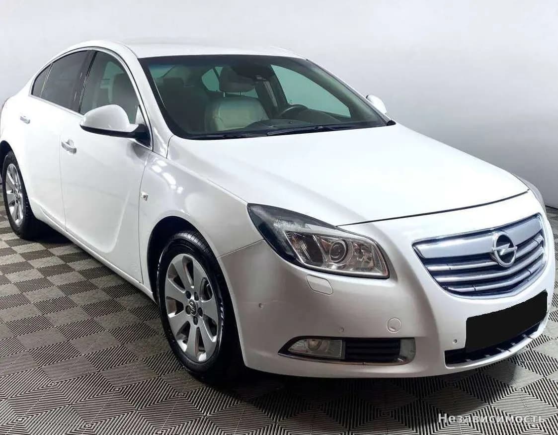 Opel Insignia 2013 с пробегом — фото 3