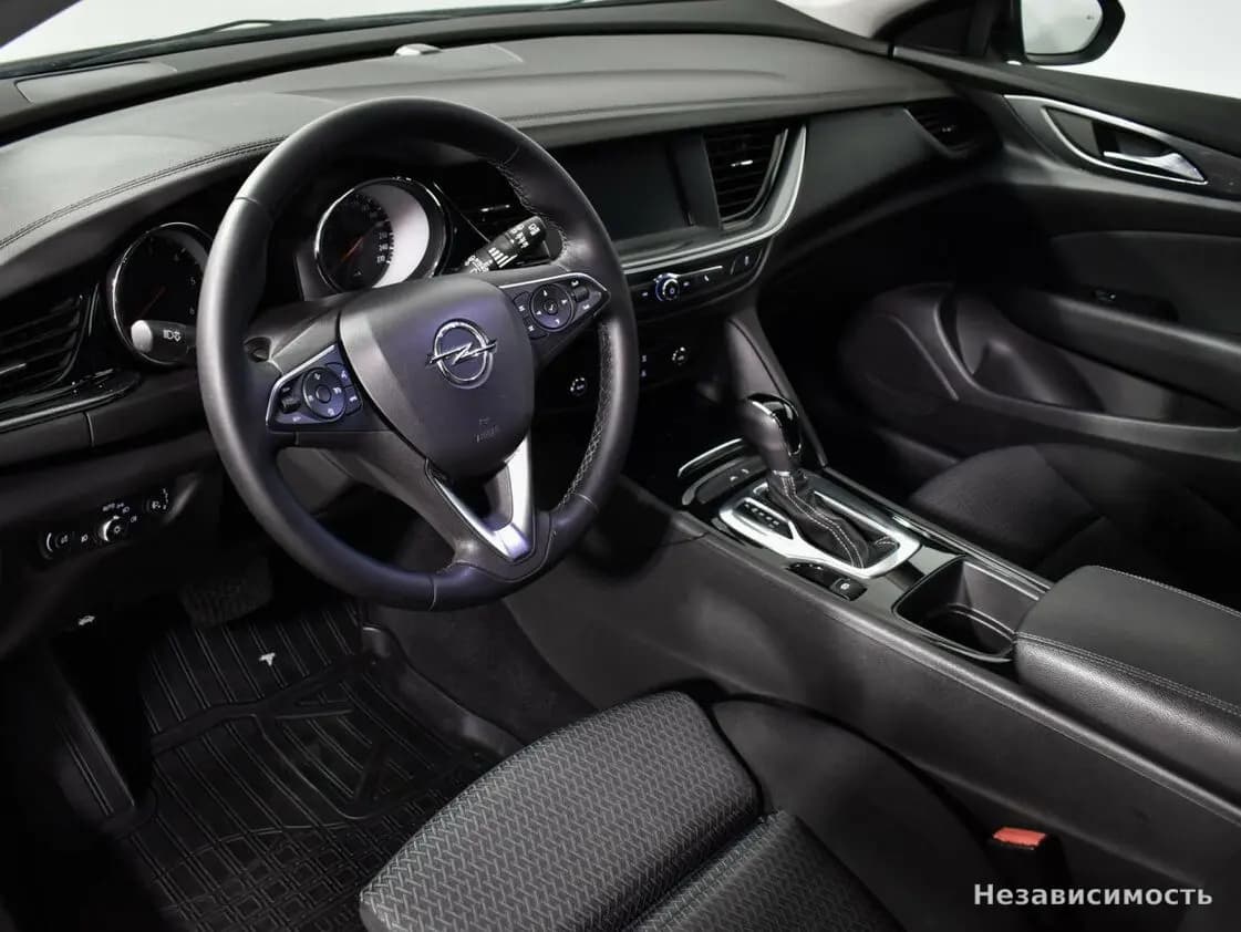 Opel Insignia 2020 с пробегом — фото 7